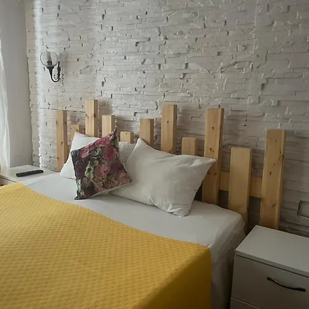 Homestay szállás Macide Hanim Konagi Ayvalı
