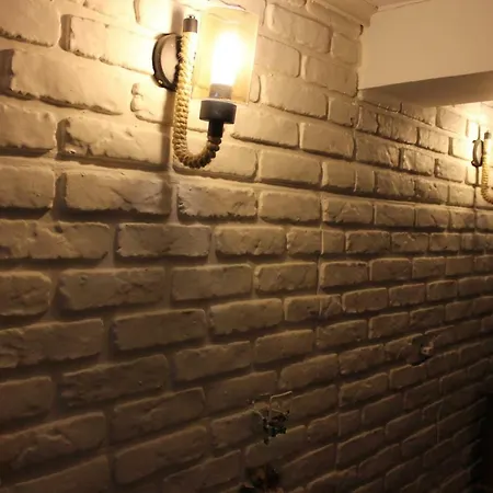 Macide Hanim Konagi Alloggio in famiglia